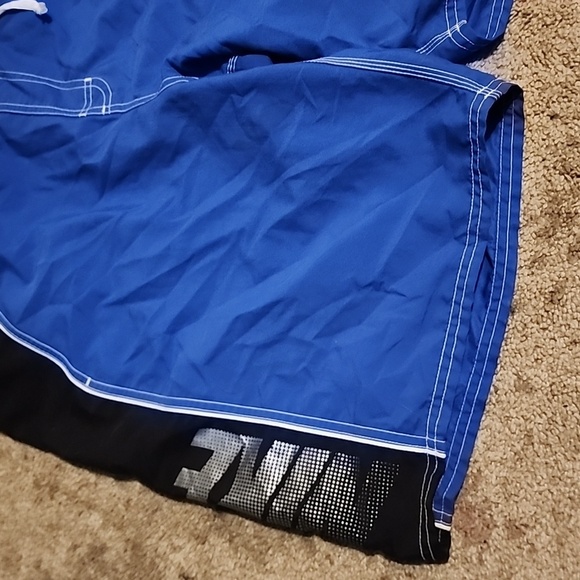 NIKE Vintage Blue & Black Swim Trunks - Picture 3 of 15